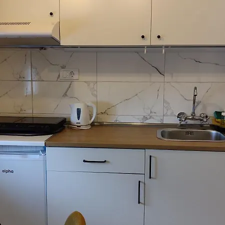 Mitrovica Kuca Apartment *